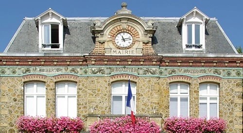 Mutualisation secrétaires mairie pour une gestion efficace.